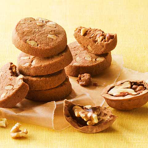 くるみのプチクッキー[8枚入]｜ロイズ（ROYCE'）公式 - チョコレート